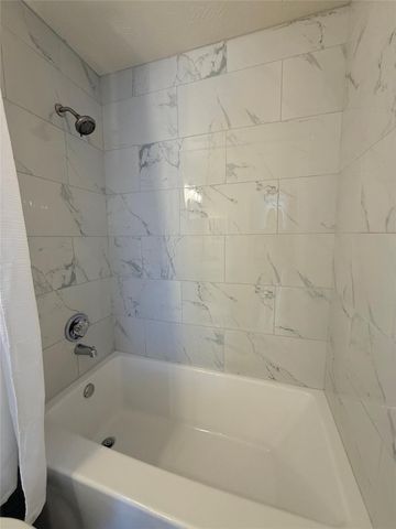 16155 Golden Sands Drive, Houston, TX 77095