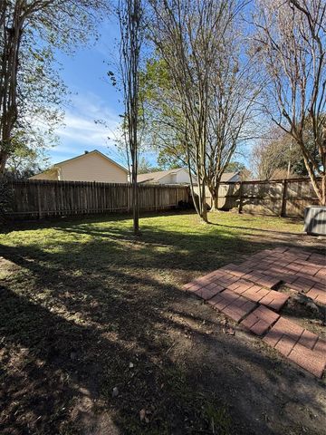 16155 Golden Sands Drive, Houston, TX 77095