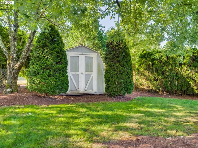 1230 Se 214TH Ave, Gresham, OR 97030