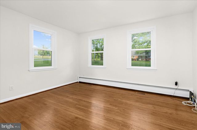 2836 RIDGE RD, Windsor Mill, MD 21244