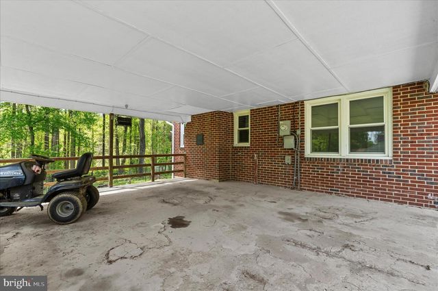 2836 RIDGE RD, Windsor Mill, MD 21244