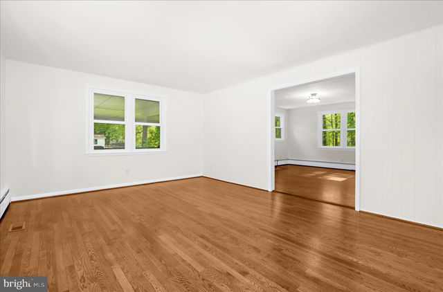 2836 RIDGE RD, Windsor Mill, MD 21244