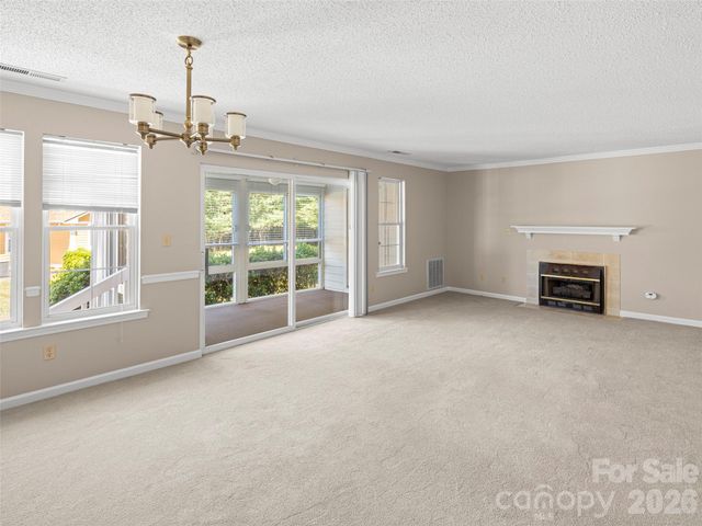 1301 Hyde Park Drive, Asheville, NC 28806