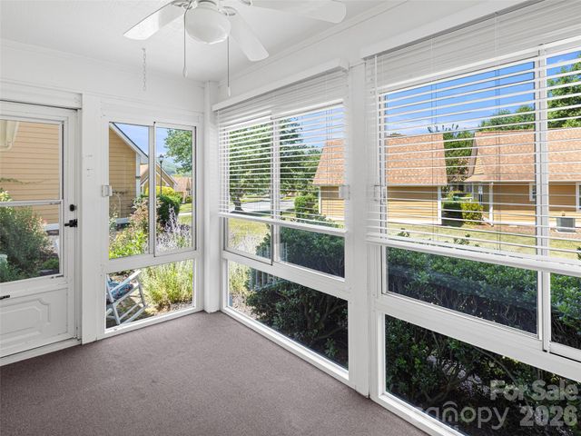 1301 Hyde Park Drive, Asheville, NC 28806