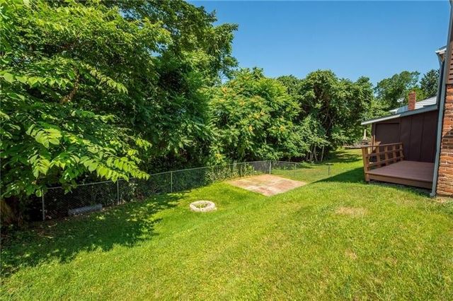 37 Webb Drive, N Franklin Twp, PA 15301
