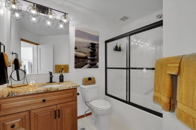 8310 E Bull Pine Ln, Spokane, WA 99217