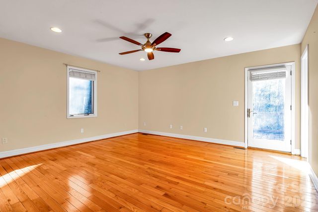 739 Mccanless Creek Drive, Marion, NC 28752