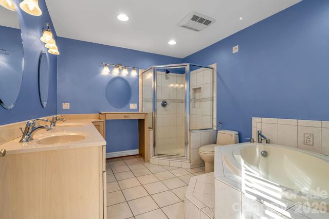 739 Mccanless Creek Drive, Marion, NC 28752