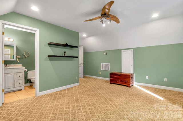 739 Mccanless Creek Drive, Marion, NC 28752