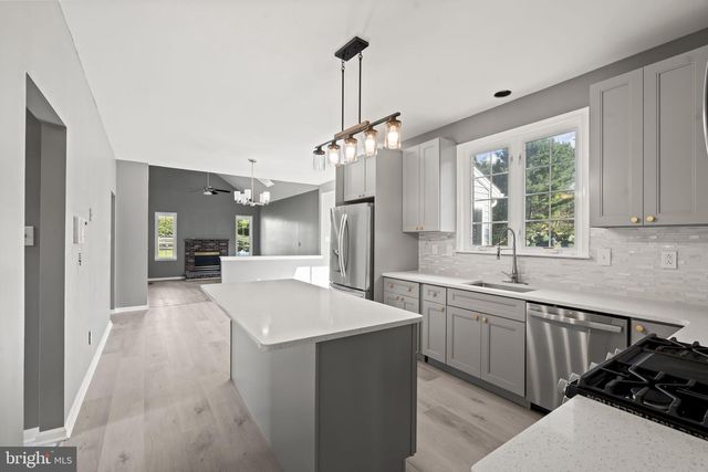 1239 HAMILTON DR, West Chester, PA 19380