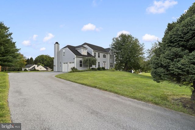 1239 HAMILTON DR, West Chester, PA 19380
