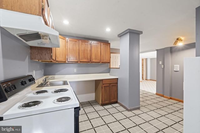 1239 HAMILTON DR, West Chester, PA 19380