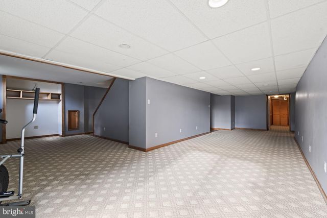 1239 HAMILTON DR, West Chester, PA 19380