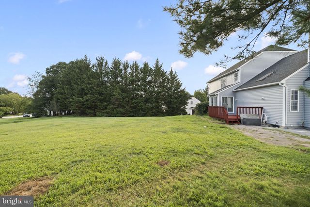 1239 HAMILTON DR, West Chester, PA 19380