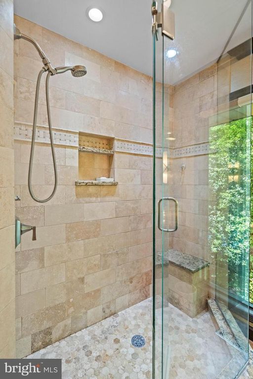 Image 23 of property listing at 7715 GRASTY RD, Baltimore, MD 21208