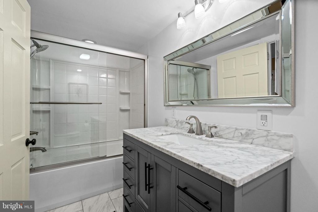 Image 29 of property listing at 7715 GRASTY RD, Baltimore, MD 21208