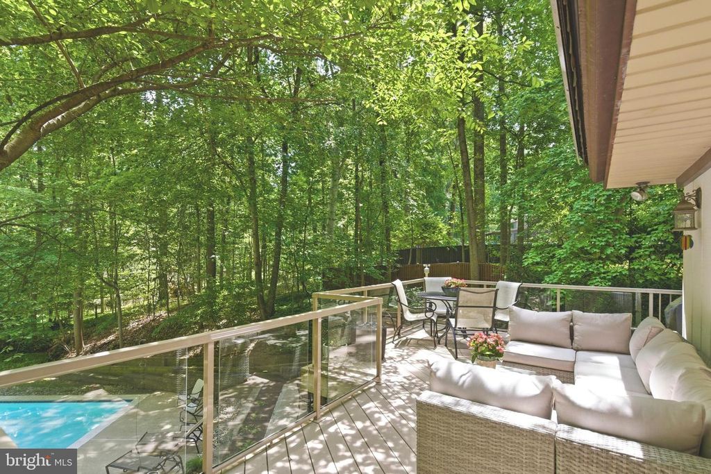Image 36 of property listing at 7715 GRASTY RD, Baltimore, MD 21208