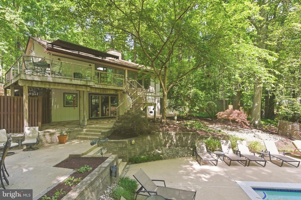 Image 40 of property listing at 7715 GRASTY RD, Baltimore, MD 21208