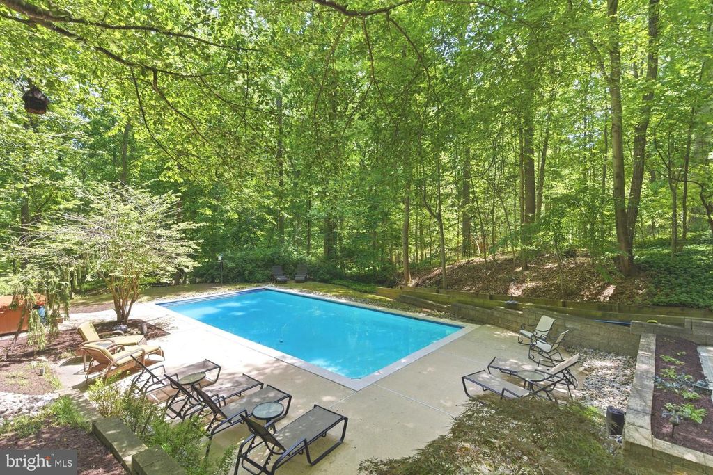 Image 45 of property listing at 7715 GRASTY RD, Baltimore, MD 21208