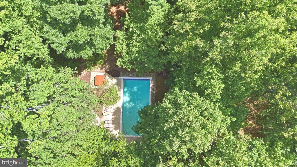 Image 47 of property listing at 7715 GRASTY RD, Baltimore, MD 21208