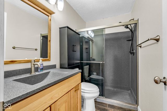 9733 Centennial Court, Avon, IN 46123