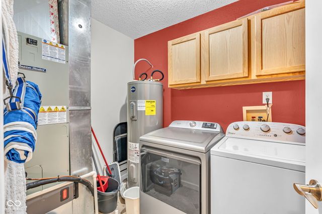 9733 Centennial Court, Avon, IN 46123