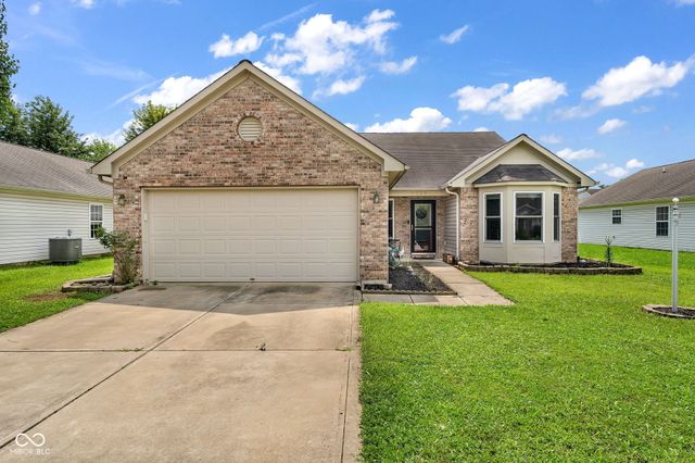 9733 Centennial Court, Avon, IN 46123