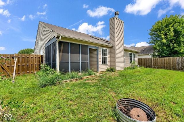 9733 Centennial Court, Avon, IN 46123