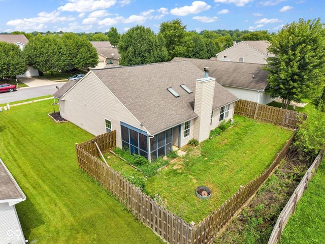 9733 Centennial Court, Avon, IN 46123