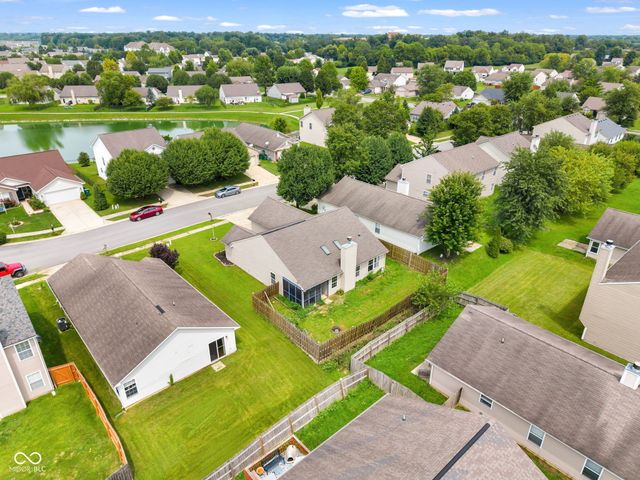 9733 Centennial Court, Avon, IN 46123