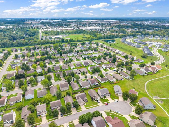 9733 Centennial Court, Avon, IN 46123