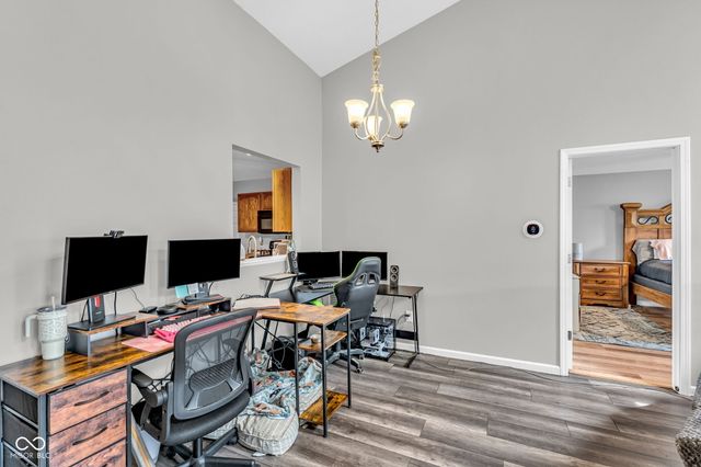 9733 Centennial Court, Avon, IN 46123