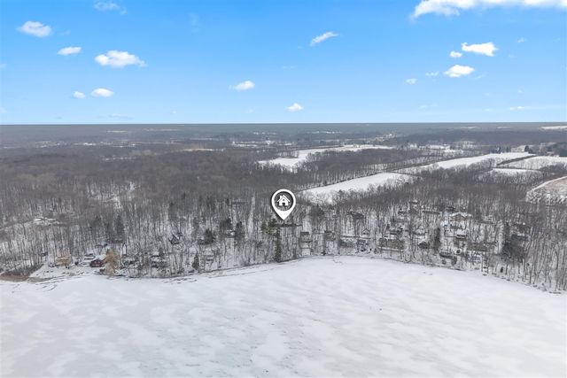 3671 Wildwood Court, Hillsdale, MI 49242