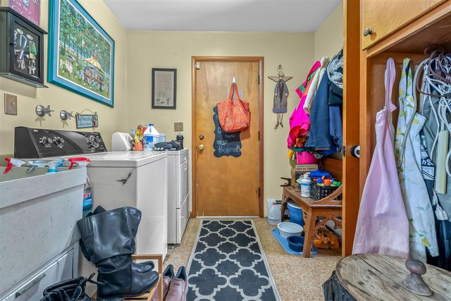 3671 Wildwood Court, Hillsdale, MI 49242