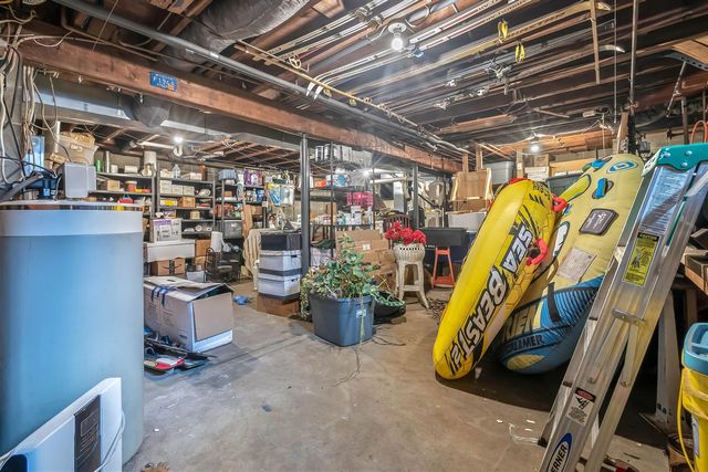 3671 Wildwood Court, Hillsdale, MI 49242