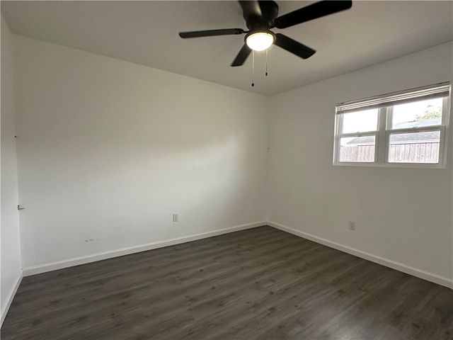 813 Saint Peter St, Corpus Christi, TX 78418