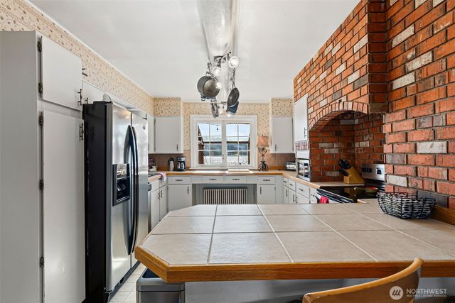 4617 Erlands Point Road NW, Bremerton, WA 98312