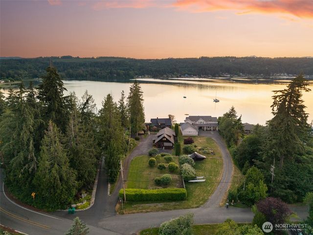 4617 Erlands Point Road NW, Bremerton, WA 98312