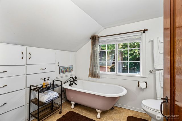 4617 Erlands Point Road NW, Bremerton, WA 98312