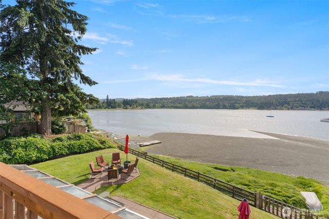 4617 Erlands Point Road NW, Bremerton, WA 98312