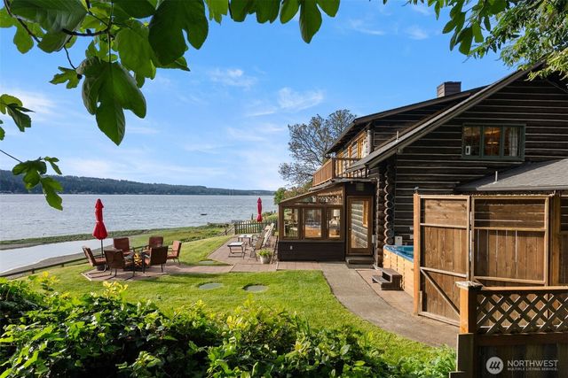 4617 Erlands Point Road NW, Bremerton, WA 98312