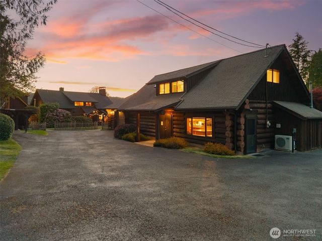 4617 Erlands Point Road NW, Bremerton, WA 98312