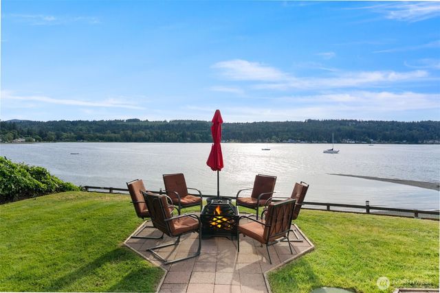 4617 Erlands Point Road NW, Bremerton, WA 98312