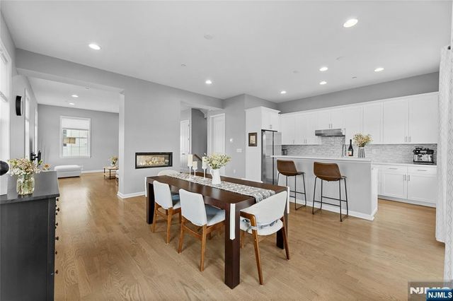 289 Bradley Drive, Wood Ridge, NJ 07075