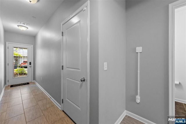 289 Bradley Drive, Wood Ridge, NJ 07075