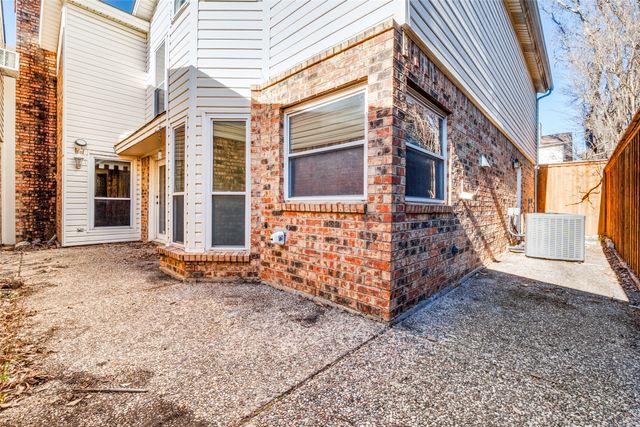 3216 Trevolle Place, Dallas, TX 75204