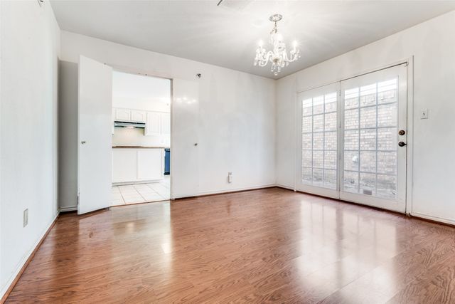 3216 Trevolle Place, Dallas, TX 75204