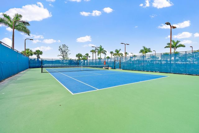 1005 Faulkner Terrace, Palm Beach Gardens, FL 33418