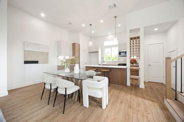 1717 Mary Street, Houston, TX 77026