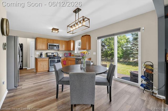 8604 Swartz River Drive, Fowlerville, MI 48836